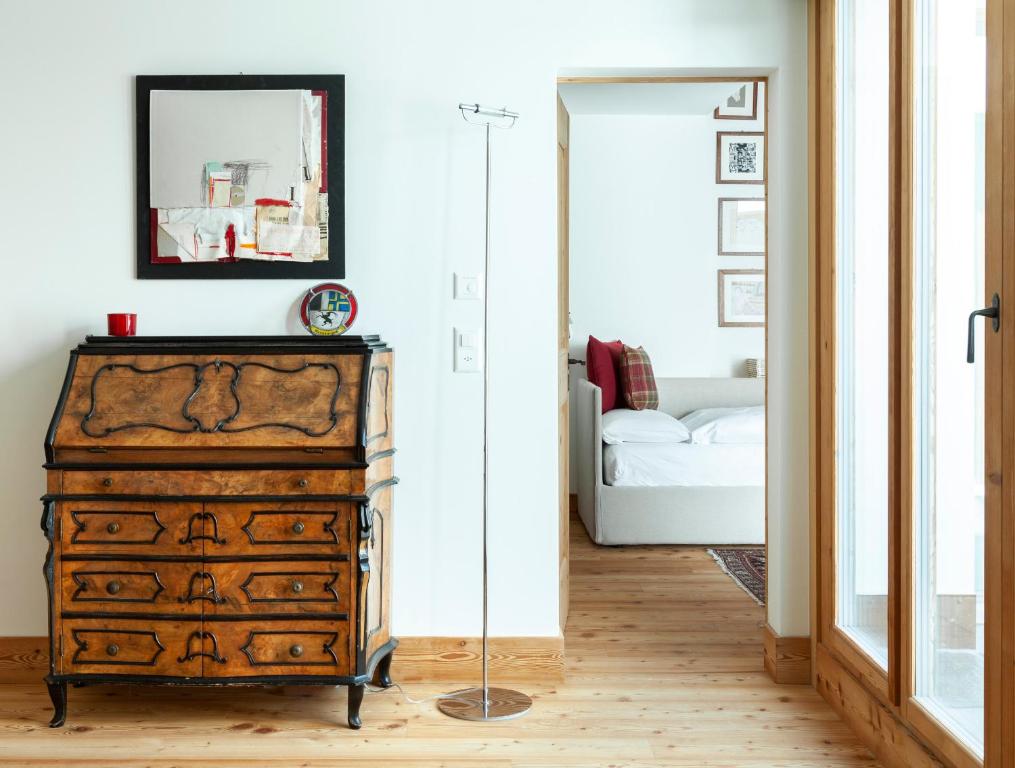 Ches'Ota - La Punt room 3